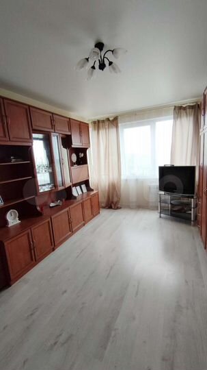 1-к. квартира, 32 м², 9/9 эт.