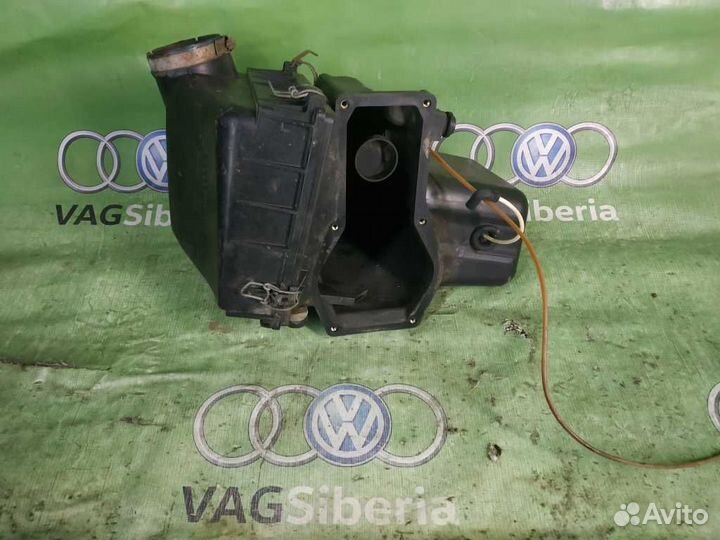 Корпус воздушного фильтра 021129620 audi-100