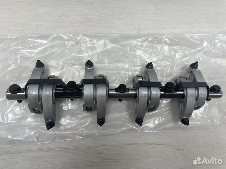 Ось коромысел в сборе Renault