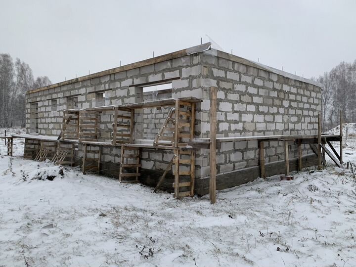 Дом 90 м² на участке 10 сот.