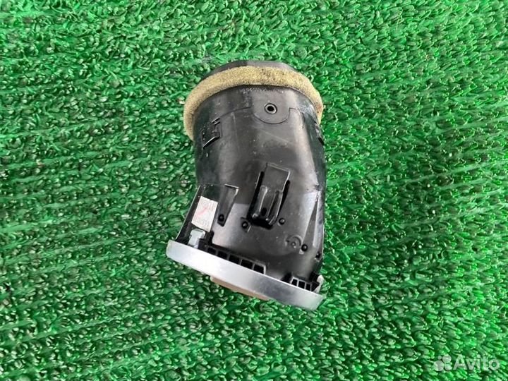 Дефлектор воздушный прав. Mercedes-benz Gl-class