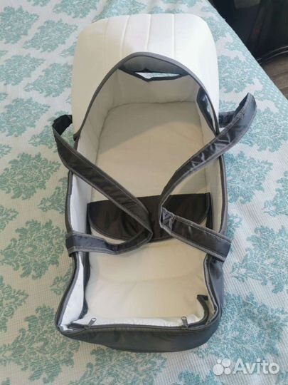 Переноска для детей в машину