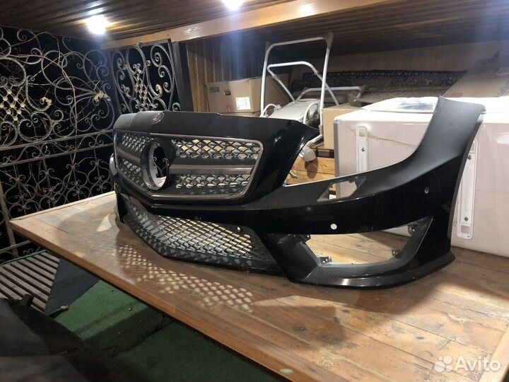 Бампер на CLS 218 6.3 AMG