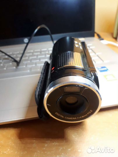 Видеокамера sony