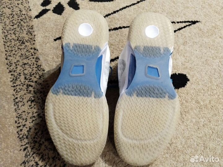 Кроссовки мужские баскетбольные