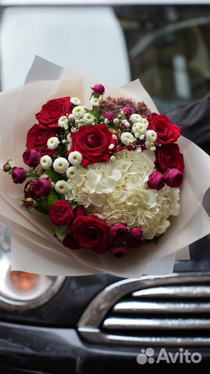 Букет Розы с гортензией