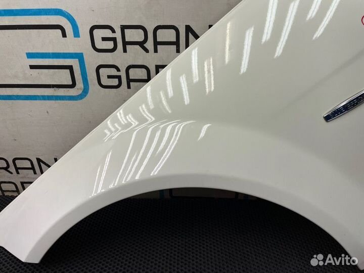 Крыло переднее левое Mercedes-Benz C-Class W204