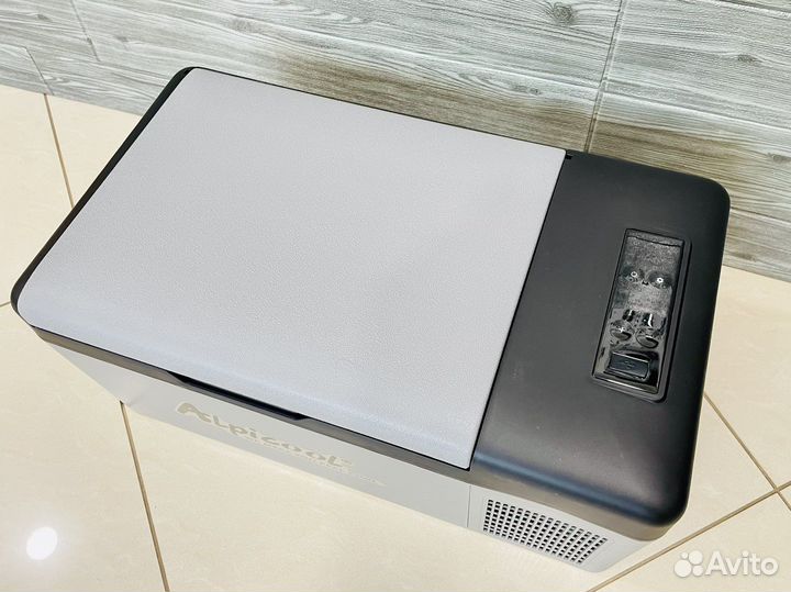 Автохолодильник компрессорный Alpicool 15 л