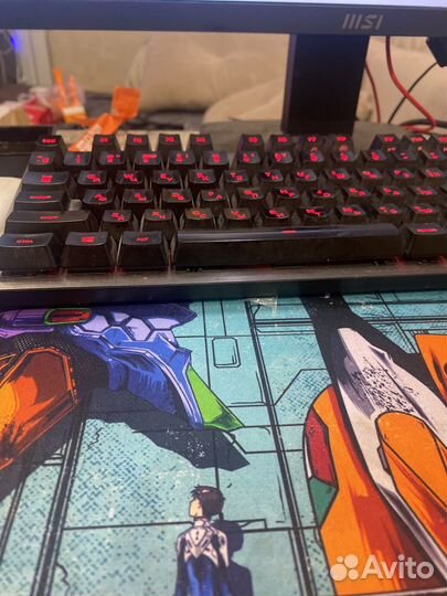 Игровая клавиатура logitech