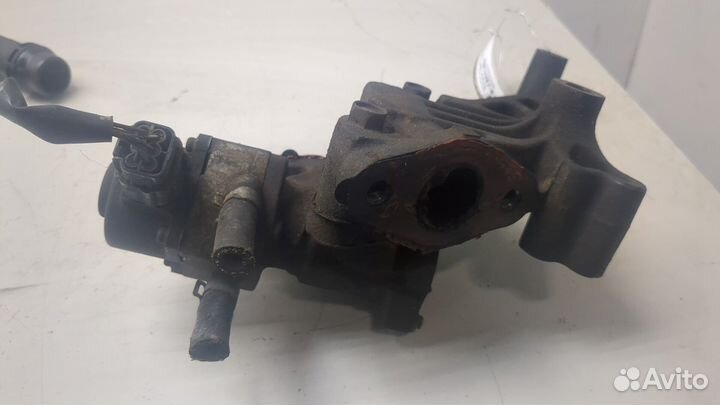 Клапан рециркуляции газов Nissan Navara, 2002