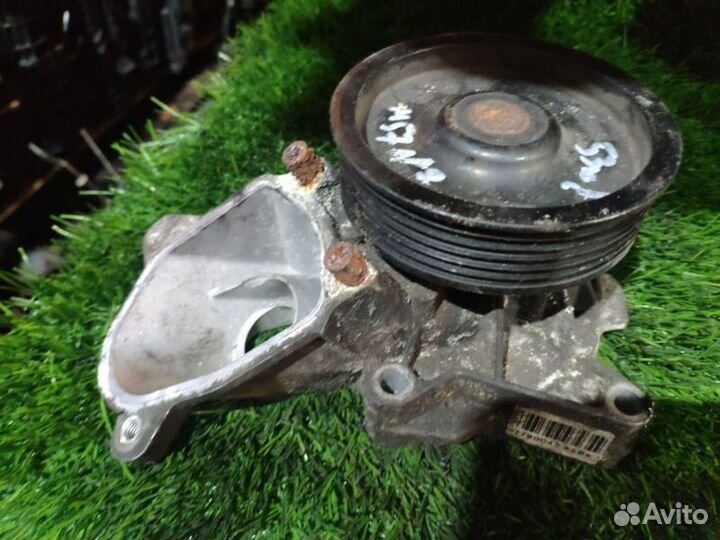 Помпа водяная Bmw 530D E60 M57N2