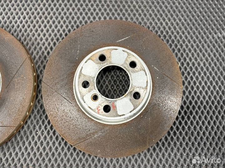 Тормозной диск передний Bmw X5 E70 N52 2007