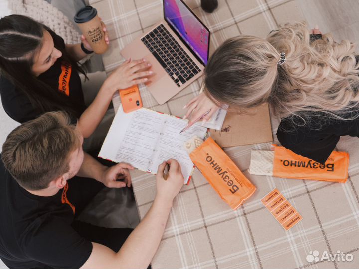 Кафе шаурма в ТЦ по франшизе Безумно