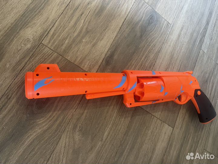 Бластер nerf