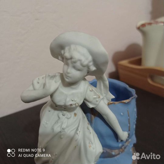 Статуэтка-вазочка, Германия