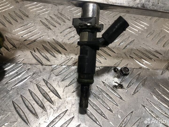 Форсунка двигателя S500 221