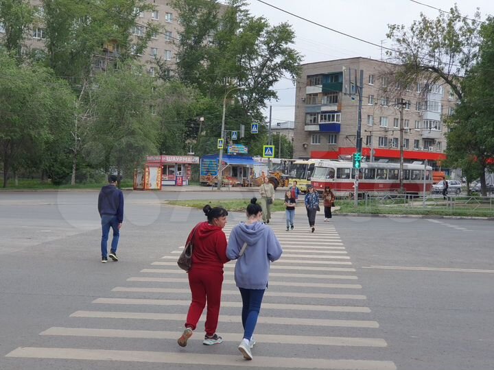 Продается нежилое помещение 202 кв.м