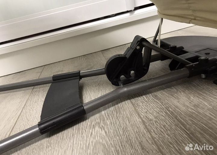 Шезлонг детский luxmom