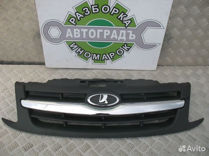 Решётка радиатора в сборе Лада Гранта 2190