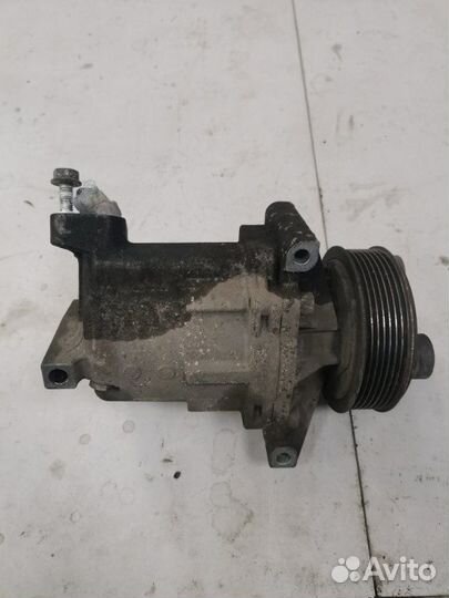 Компрессор кондиционера Nissan Tiida хэтчбек HR16