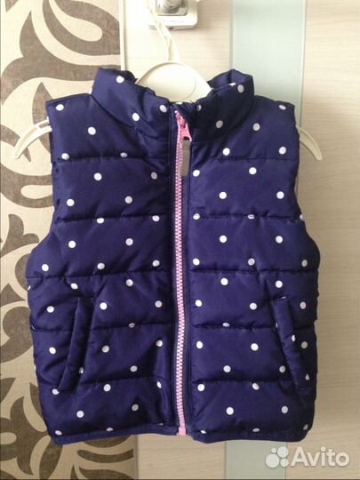 Почти новая желедка на девочку. Размер 80