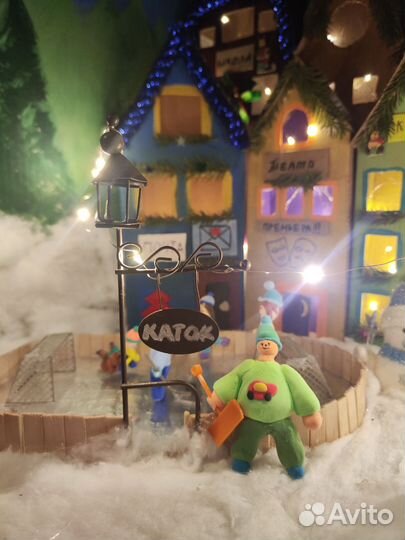 Поделка в большой коробке