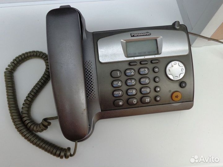 Телефон проводной