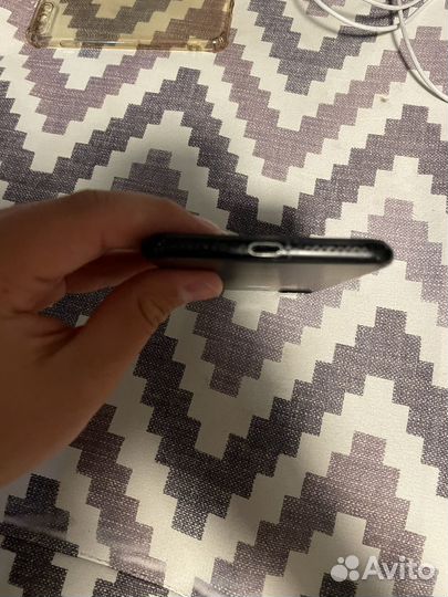 iPhone 8 Plus, 64 ГБ