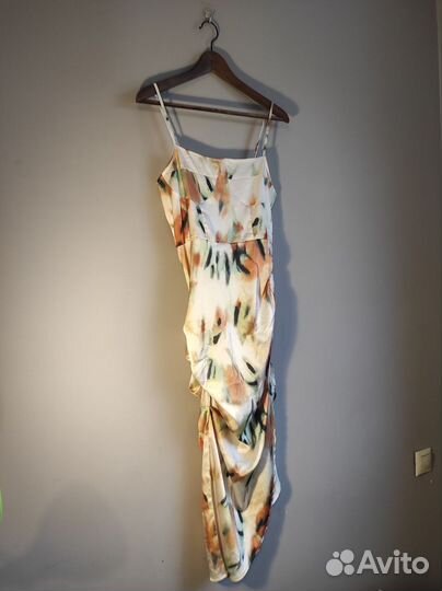 Платье женское S