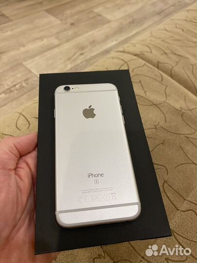 iPhone 6S, 32 ГБ