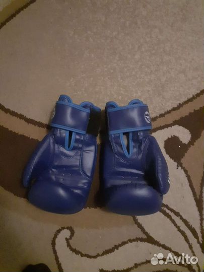 Боксерские перчатки новые