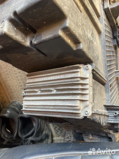 Блок розжига фар bmw x5 f15