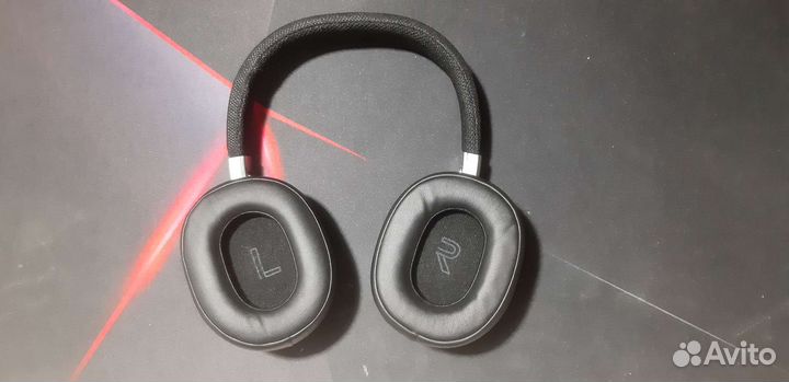 Блютуз наушники JBL Live 660NC