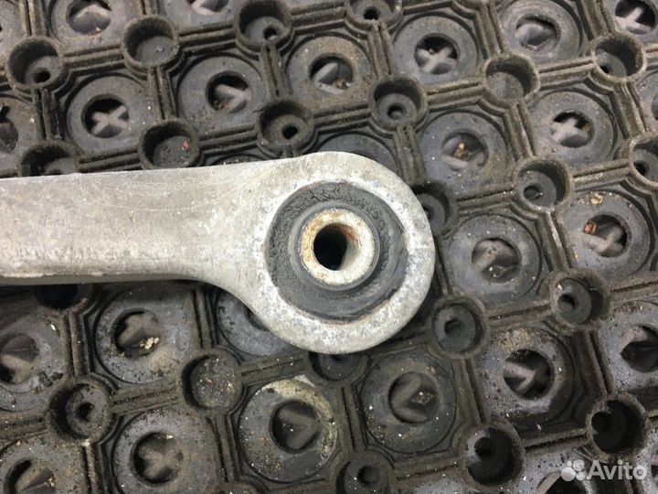 Кронштейн кабины задний левый Renault Premium