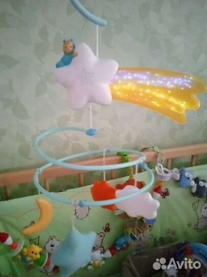 Мобиль на кроватку cotoons
