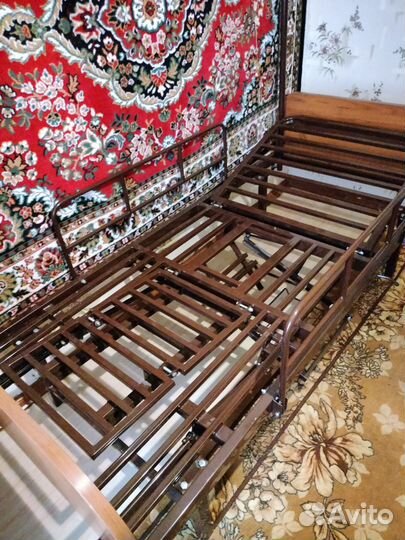 Кровать для лежачих больных бу