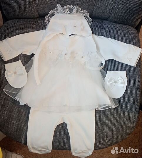 Комплект на выписку для девочки