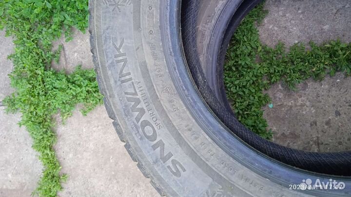 Berlin All Season 1 21.5/65 R16 102