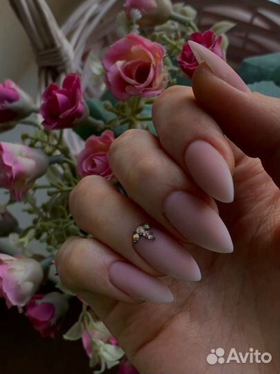 Качественный маникюр/педикюр/наращивание