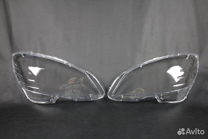 Стекла фар Mercedes C-Klasse W204 2007-2011 г.в