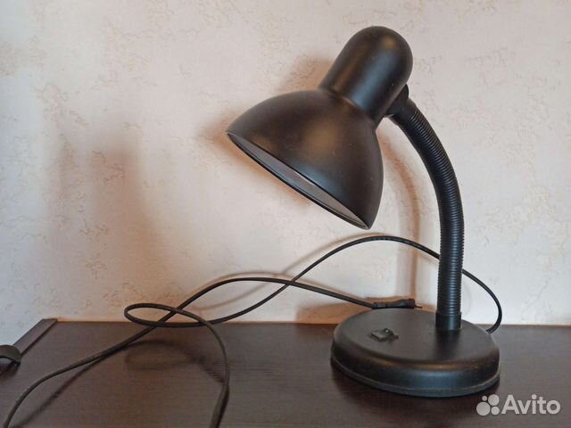 Лампа настольная