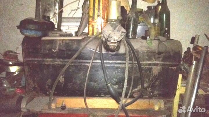 Топливный бак 200л