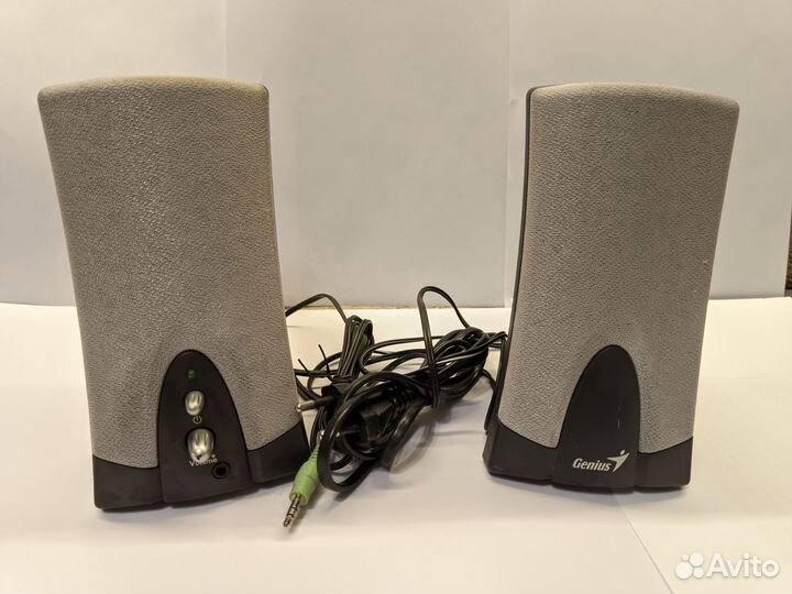 Компьютерные колонки genius