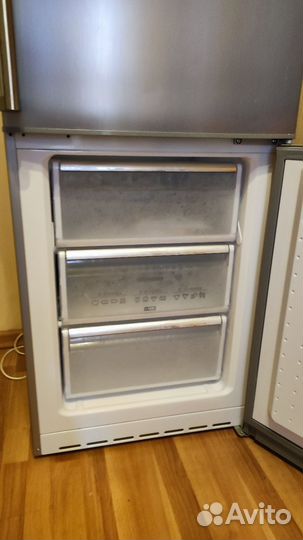 Холодильник Siemens