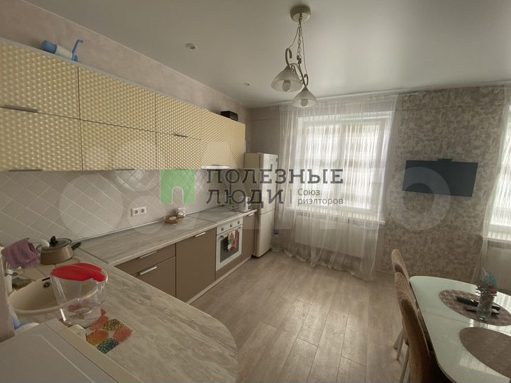 2-к. квартира, 62,1 м², 14/17 эт.