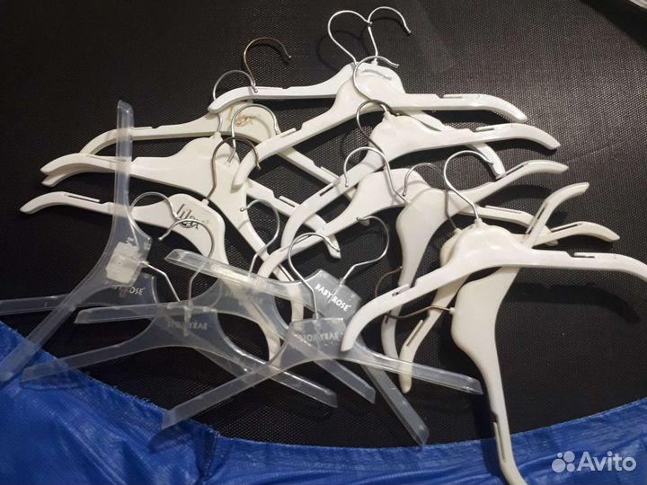 Плечики + 10шт