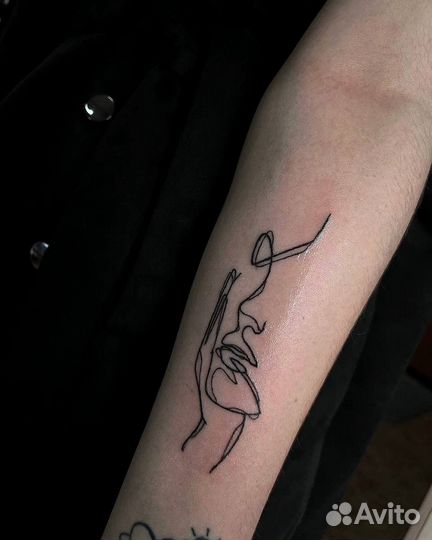 Модель на татуировку