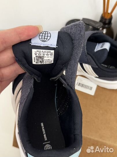 Кроссовки детские Adidas 26 размер