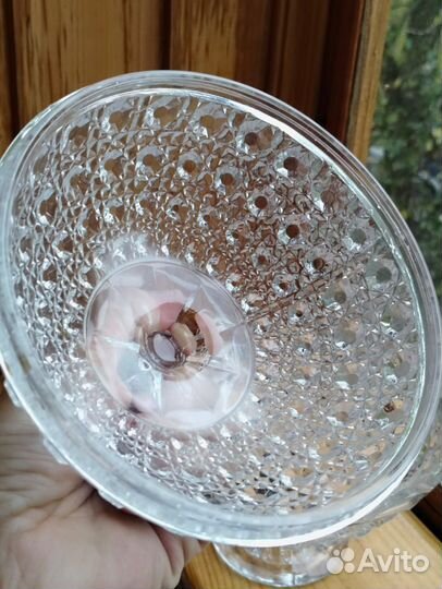 Хрустальная ваза-конфетница