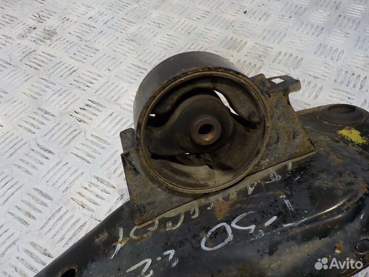 Балка передняя продольная Nissan X-Trail T30